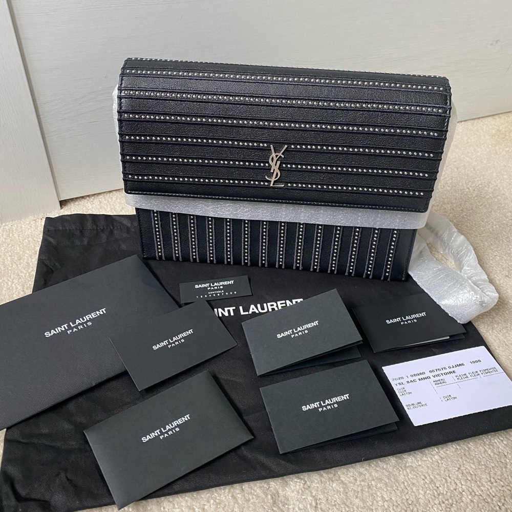 **AUTHENTIC YSL HANDBAG** - Picture 13 of 16
